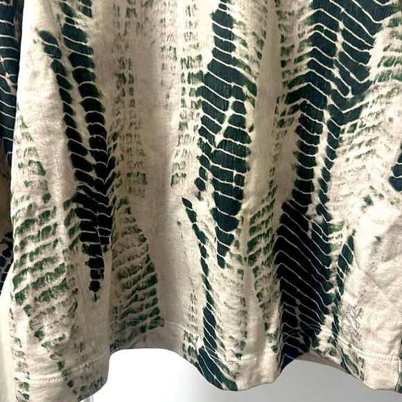 NWOT Ted Baker Snakeskin Printed Sweatshirt - Picture 6 of 7